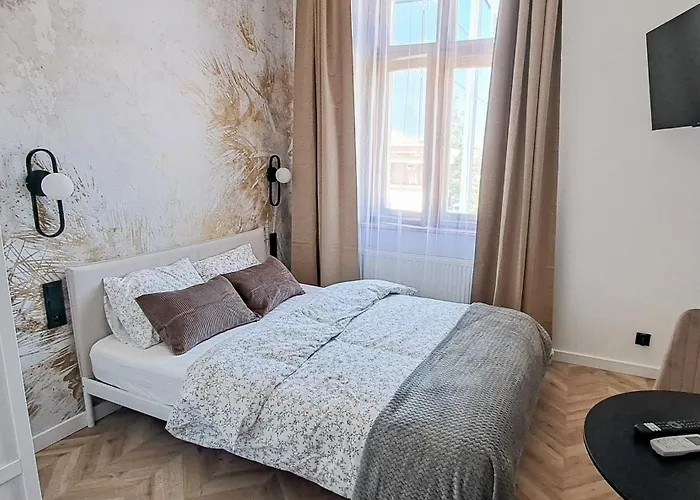 Lion Apartments - Platinium